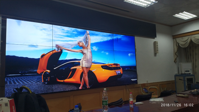 為什么液晶拼接屏_會議一體機_LED顯示屏成為高端會議室顯示屏？